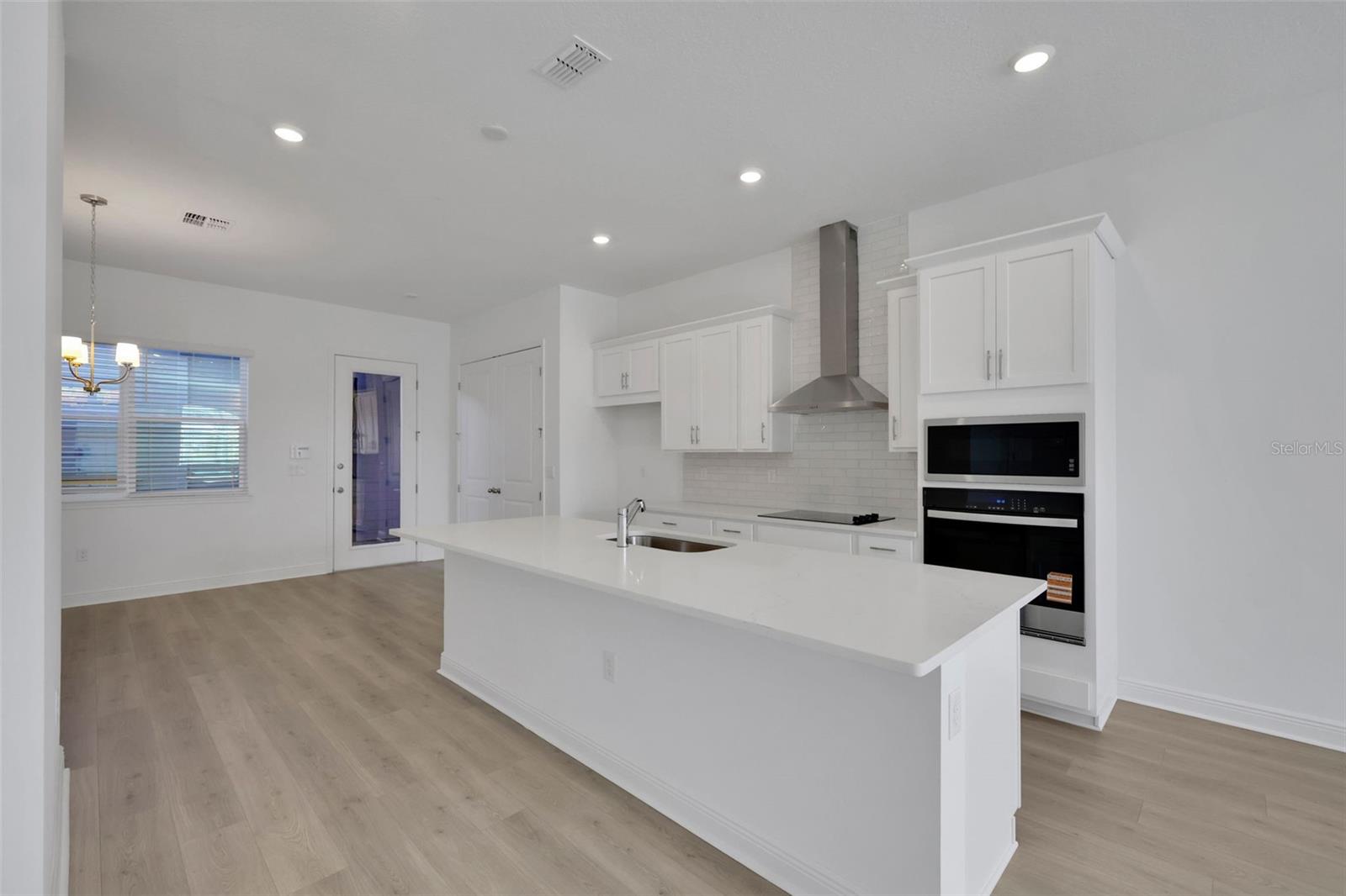 WESLYN PARK - Residential