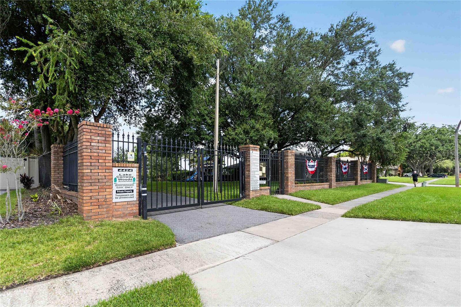 LAKE CONWAY WOODS REP 02 - Residential