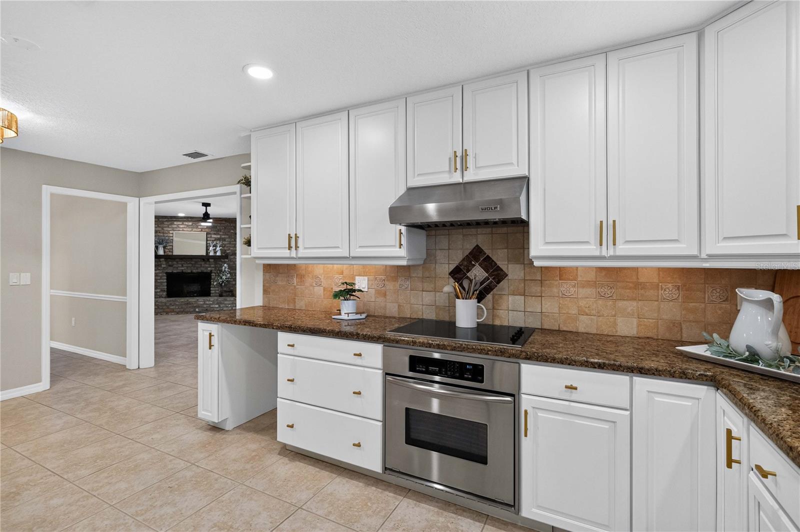 LAKE CONWAY WOODS REP 02 - Residential
