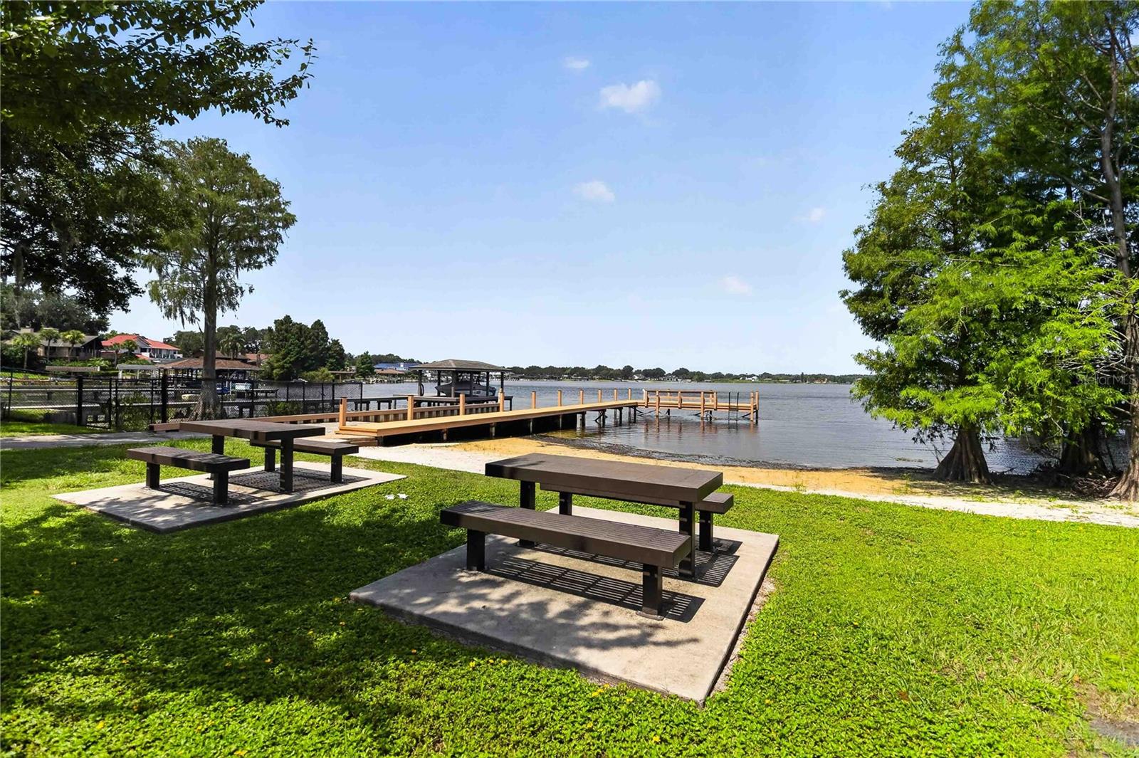 LAKE CONWAY WOODS REP 02 - Residential
