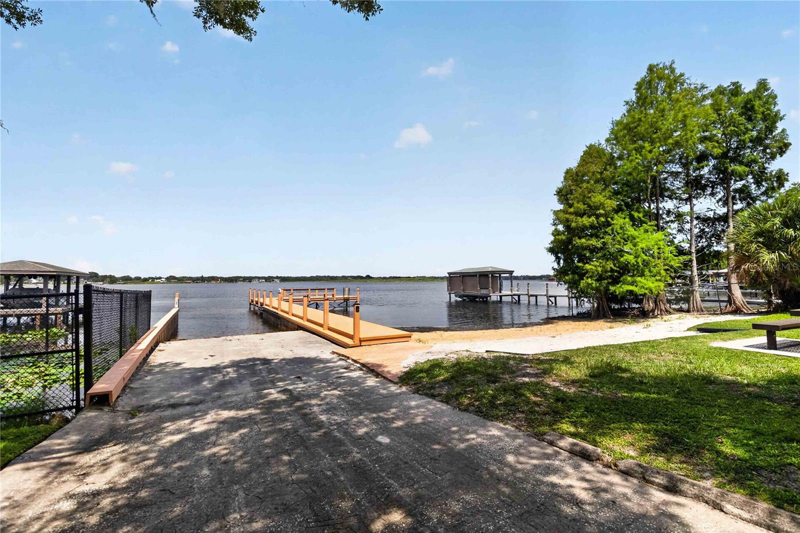 LAKE CONWAY WOODS REP 02 - Residential