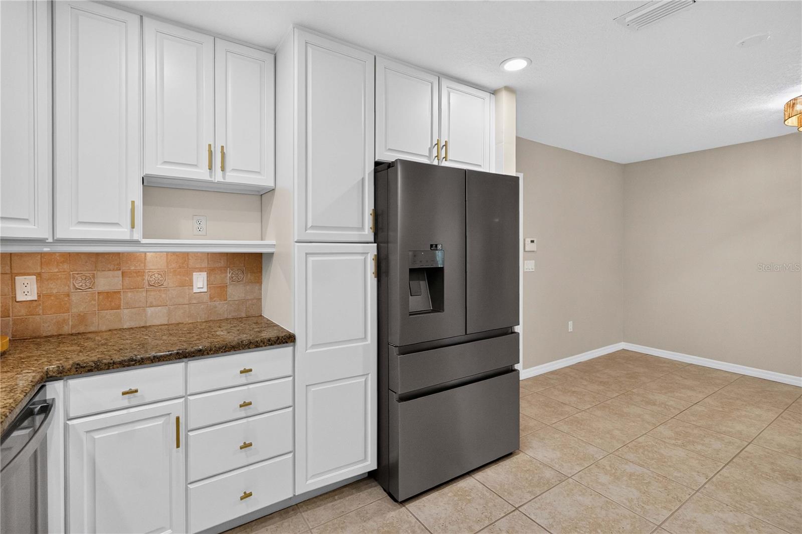 LAKE CONWAY WOODS REP 02 - Residential