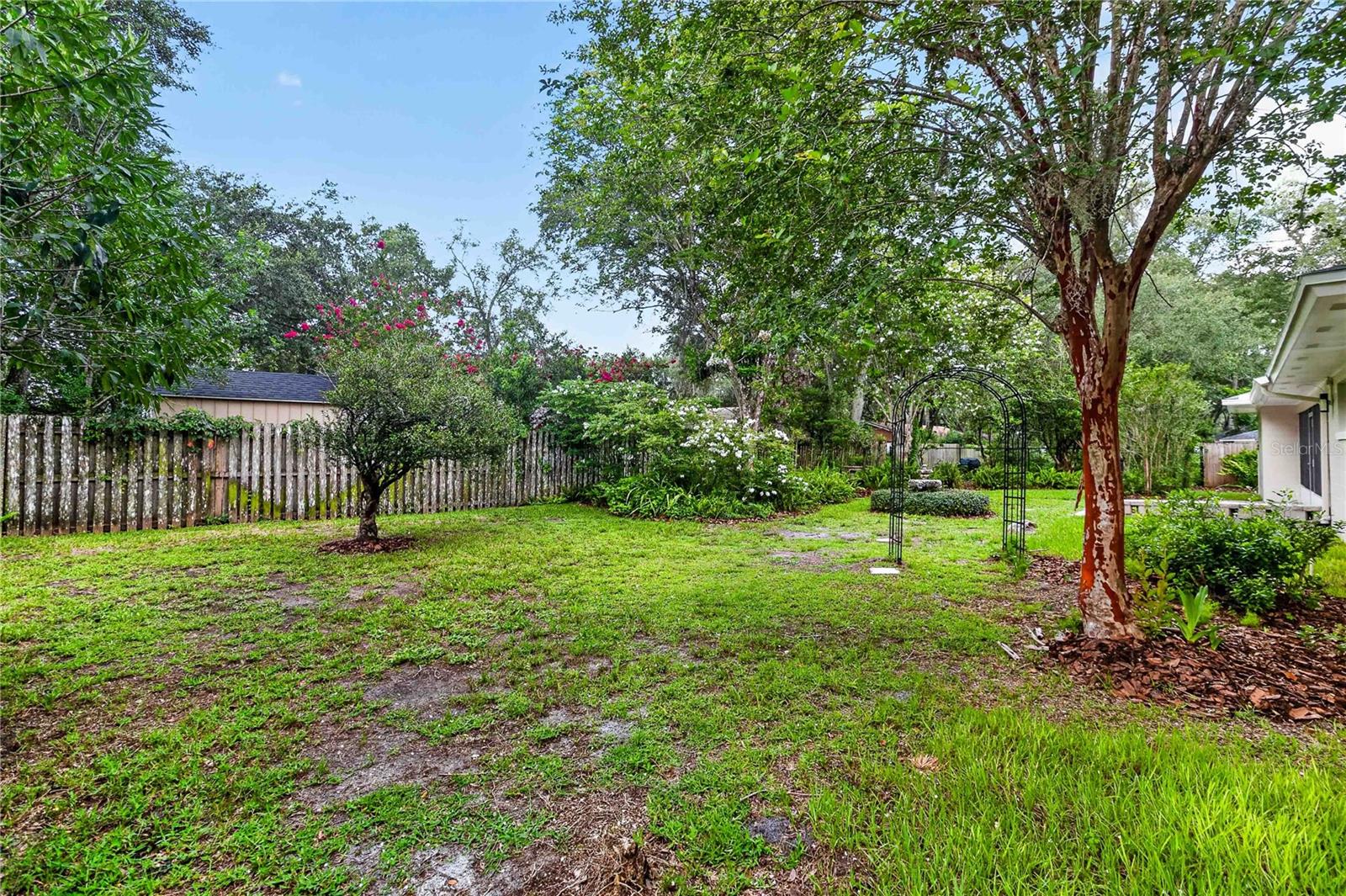LAKE CONWAY WOODS REP 02 - Residential