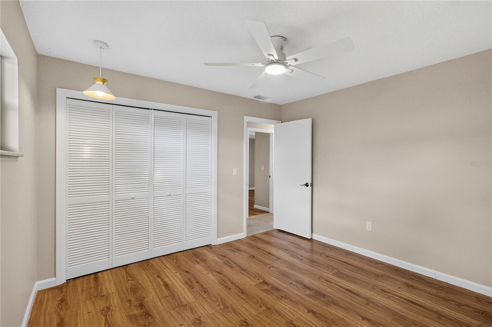 LAKE CONWAY WOODS REP 02 - Residential