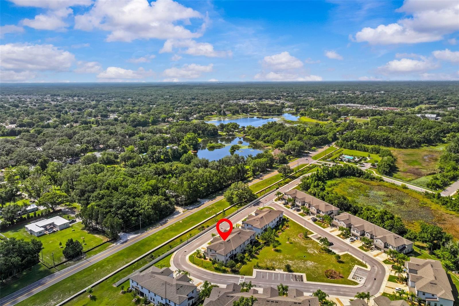 WILLOW SQUARE TOWNHOMES - Residential