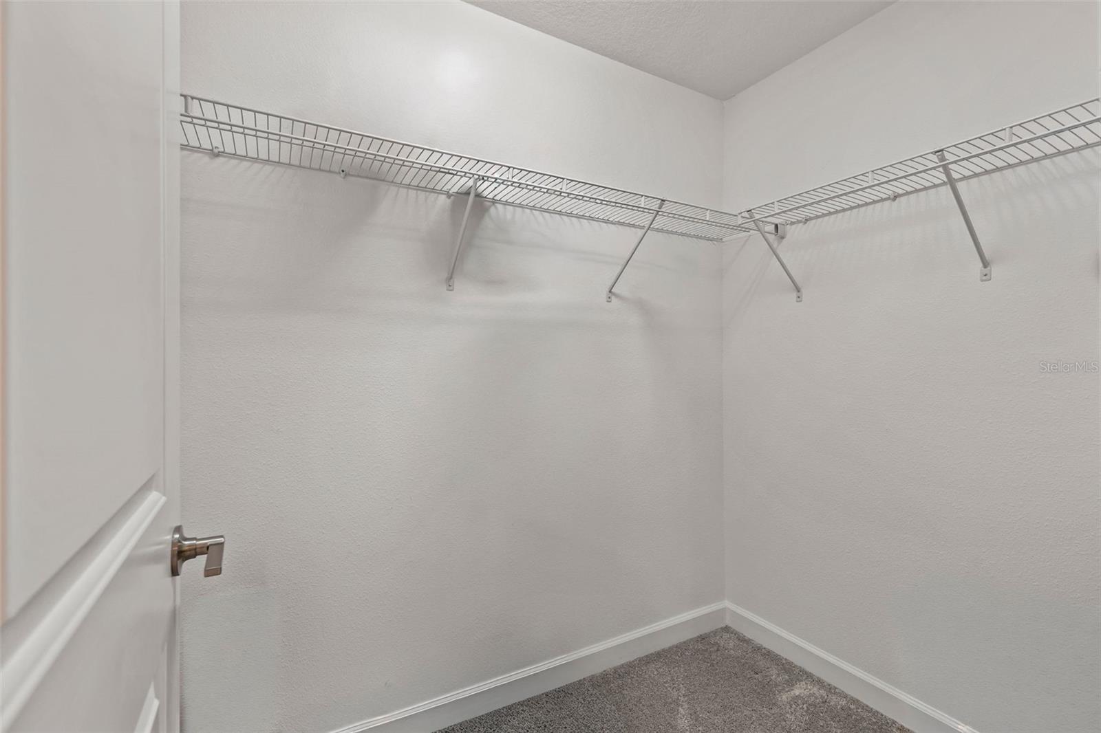 WILLOW SQUARE TOWNHOMES - Residential