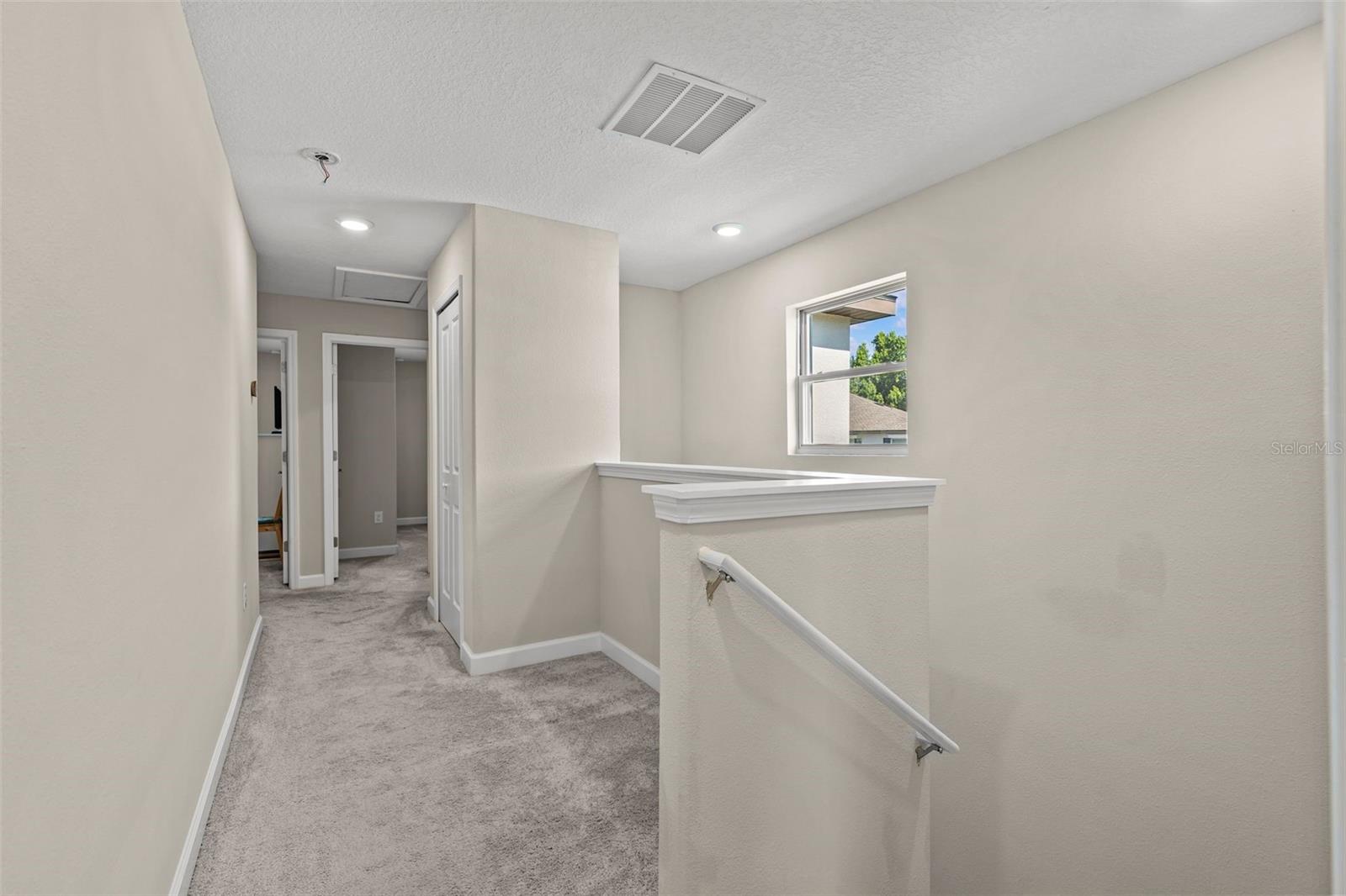 WILLOW SQUARE TOWNHOMES - Residential