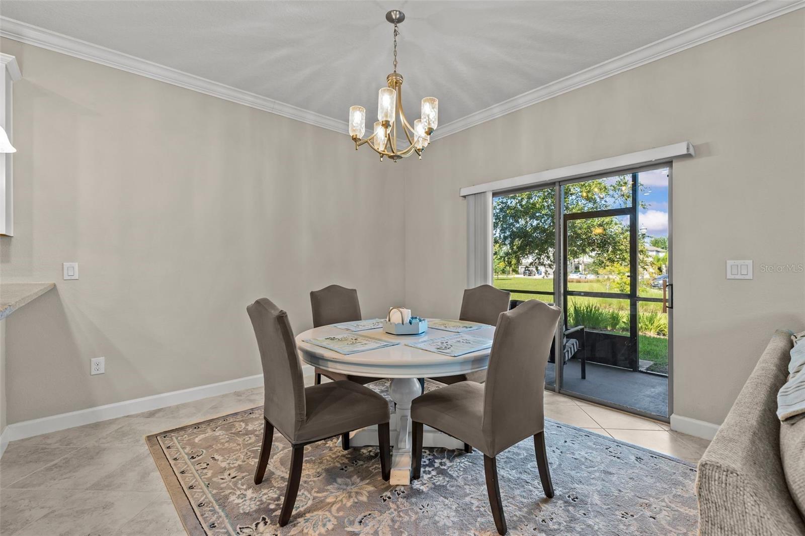 WILLOW SQUARE TOWNHOMES - Residential