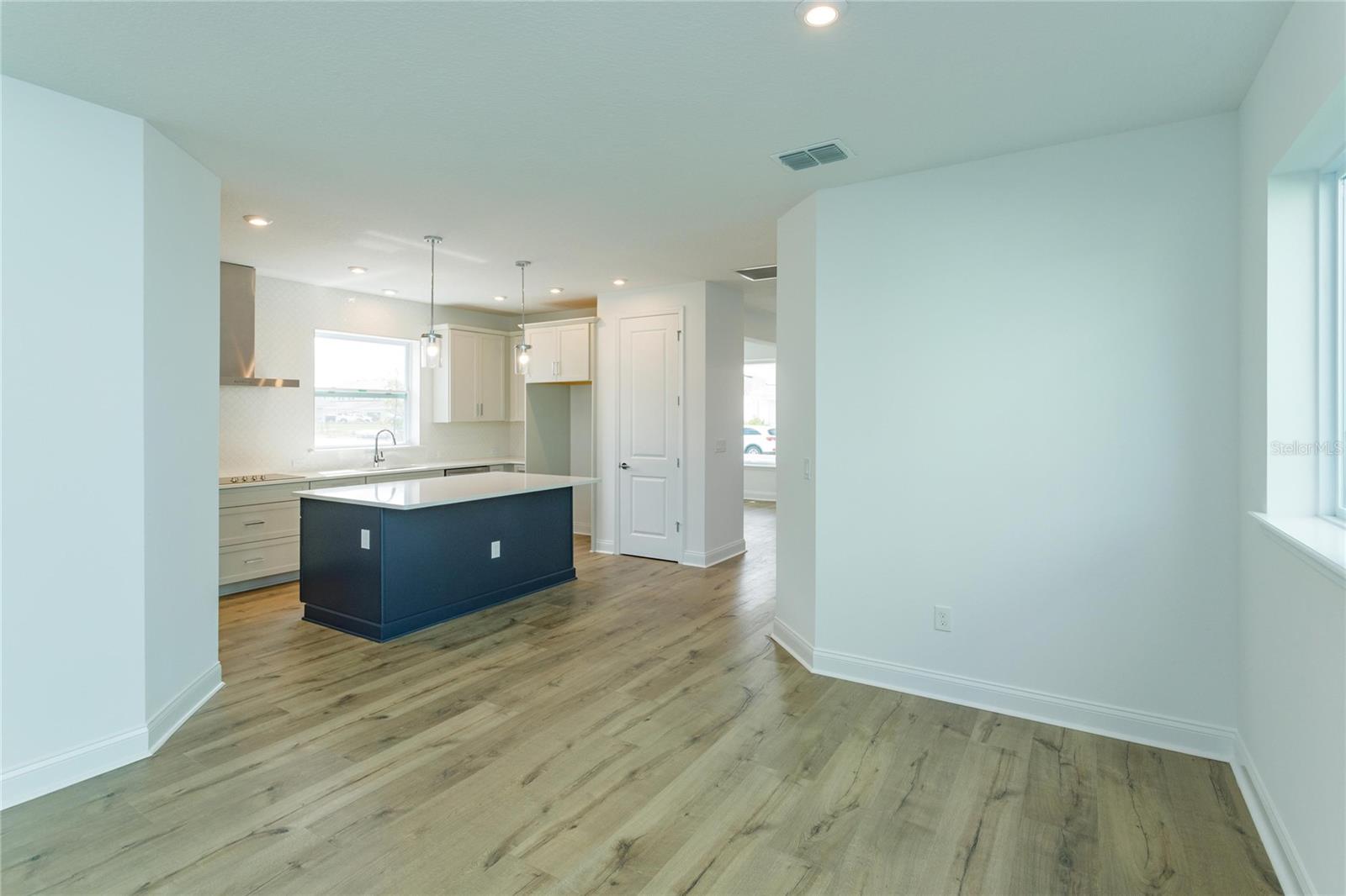 WESLYN PARK PH 2 - Residential