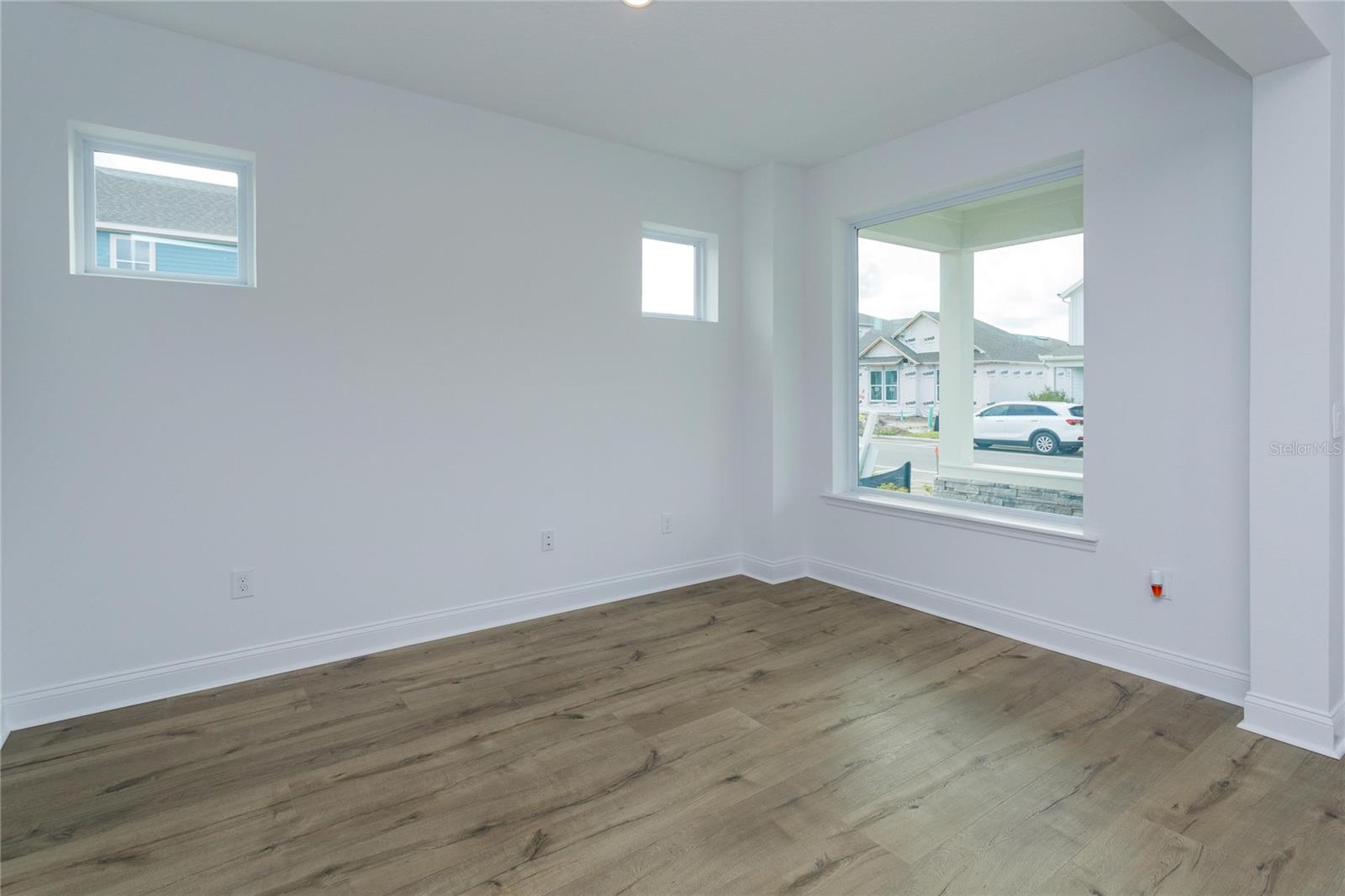 WESLYN PARK PH 2 - Residential