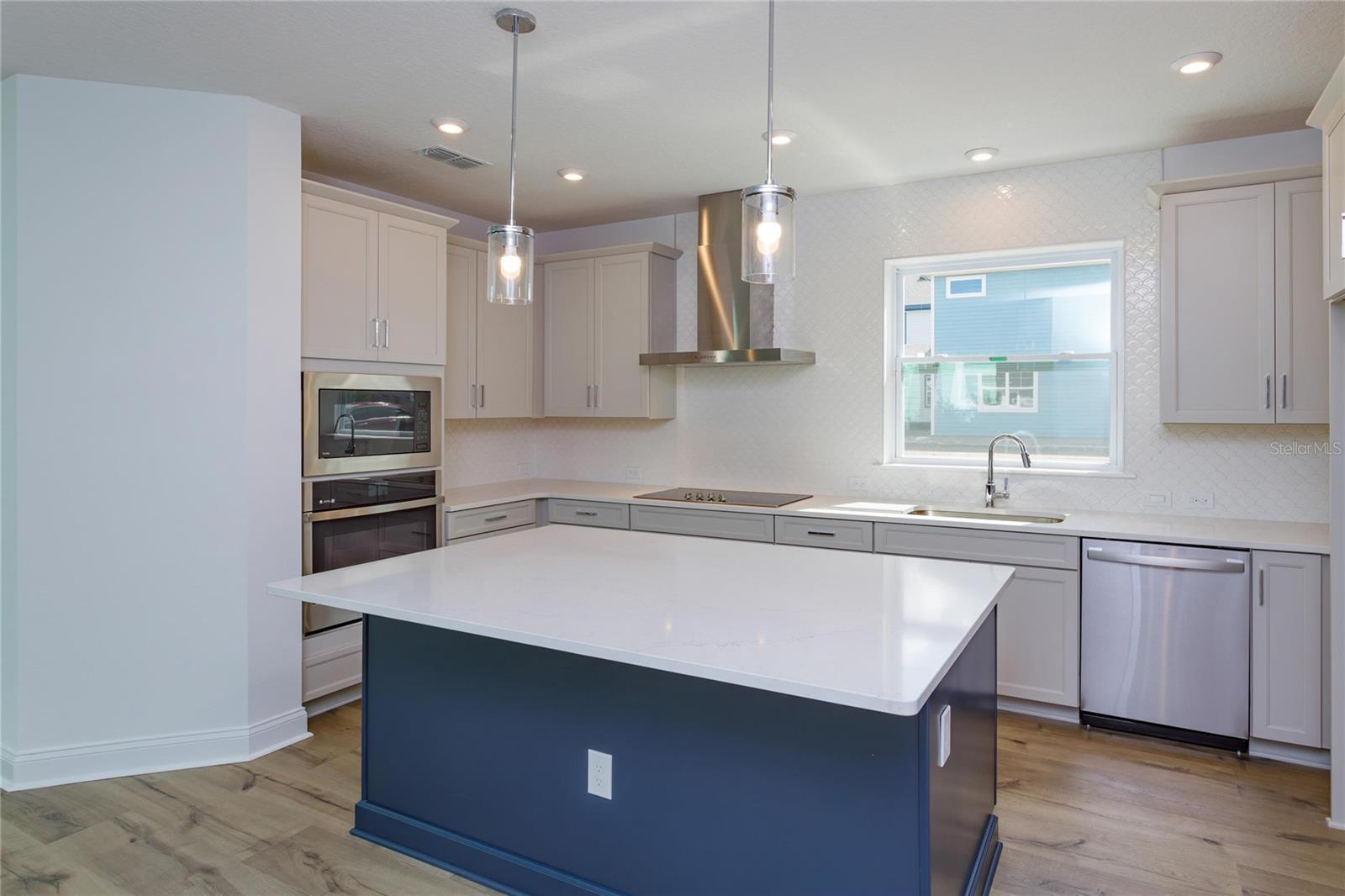 WESLYN PARK PH 2 - Residential