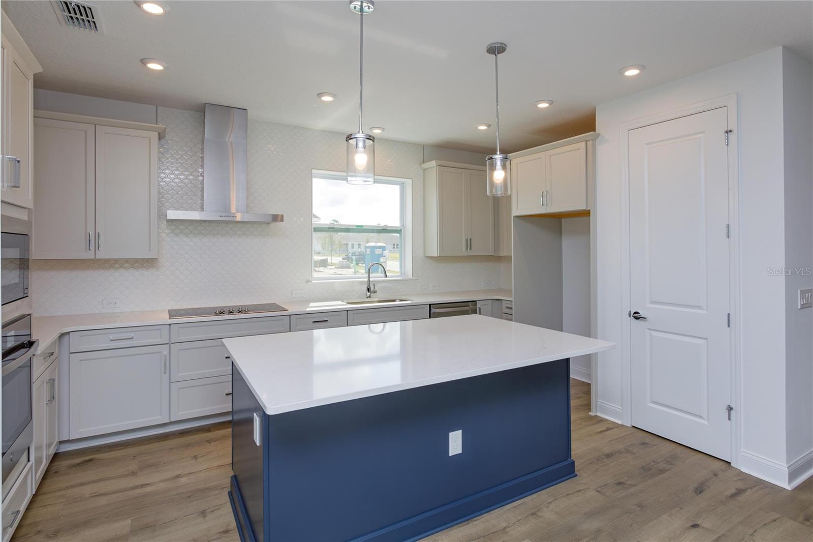 WESLYN PARK PH 2 - Residential