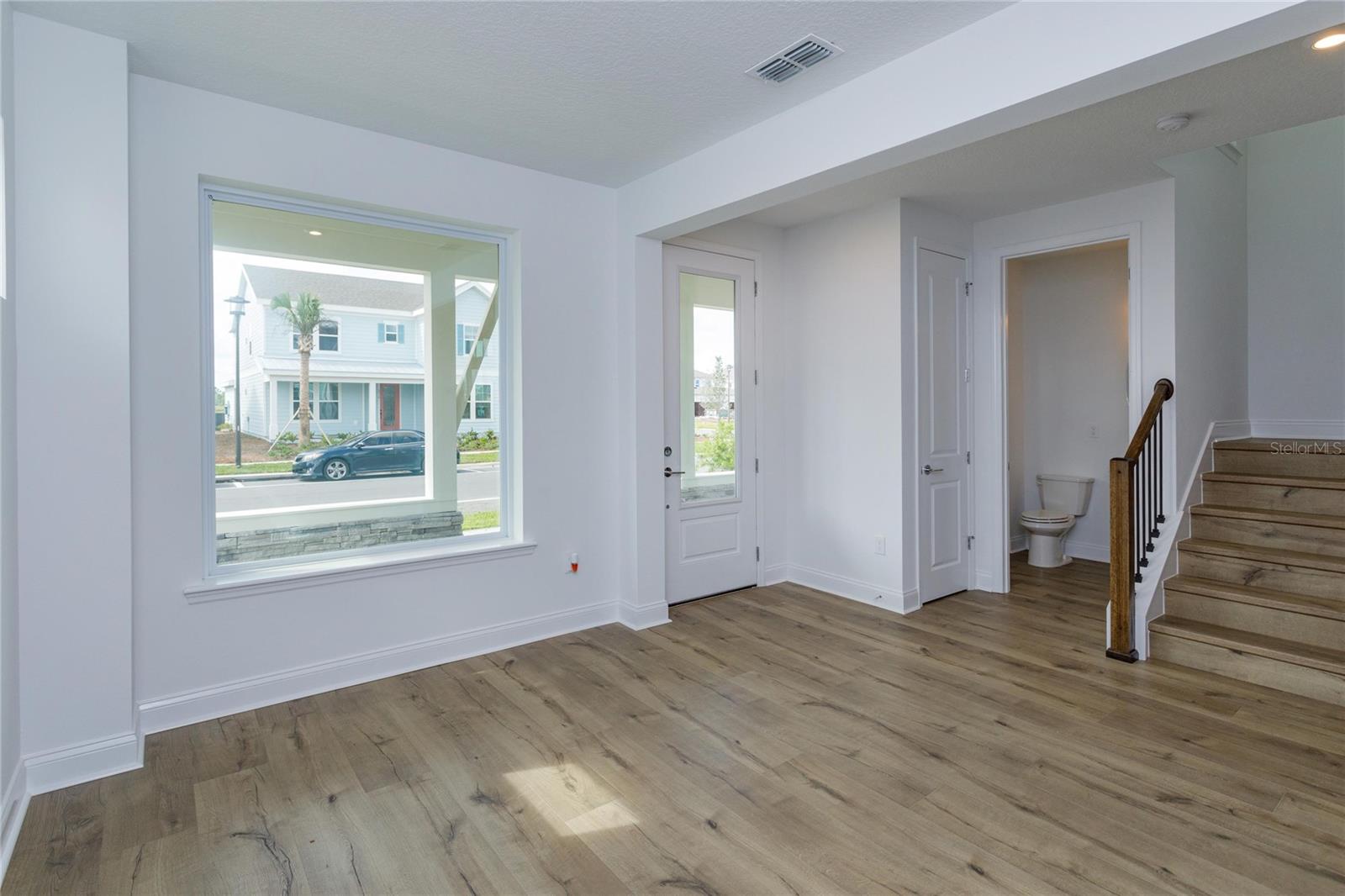 WESLYN PARK PH 2 - Residential