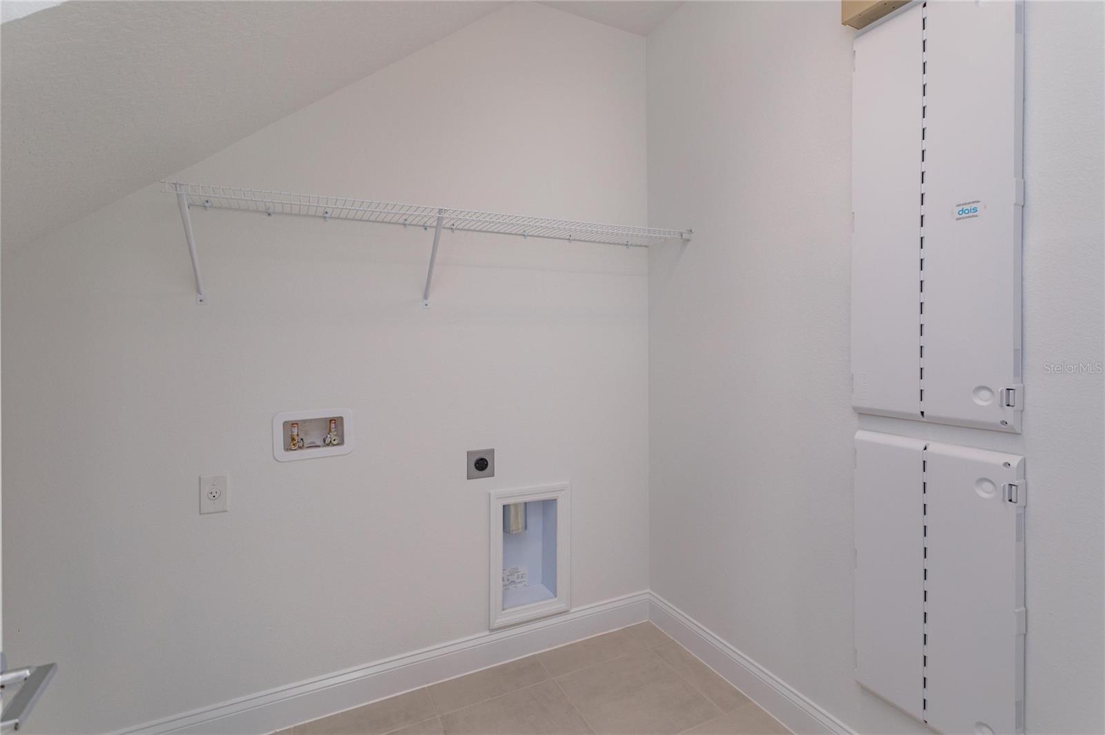 WESLYN PARK PH 2 - Residential