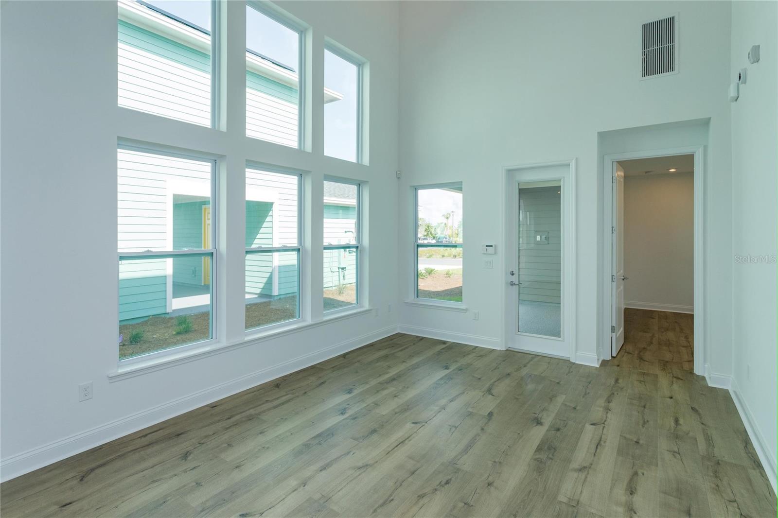 WESLYN PARK PH 2 - Residential
