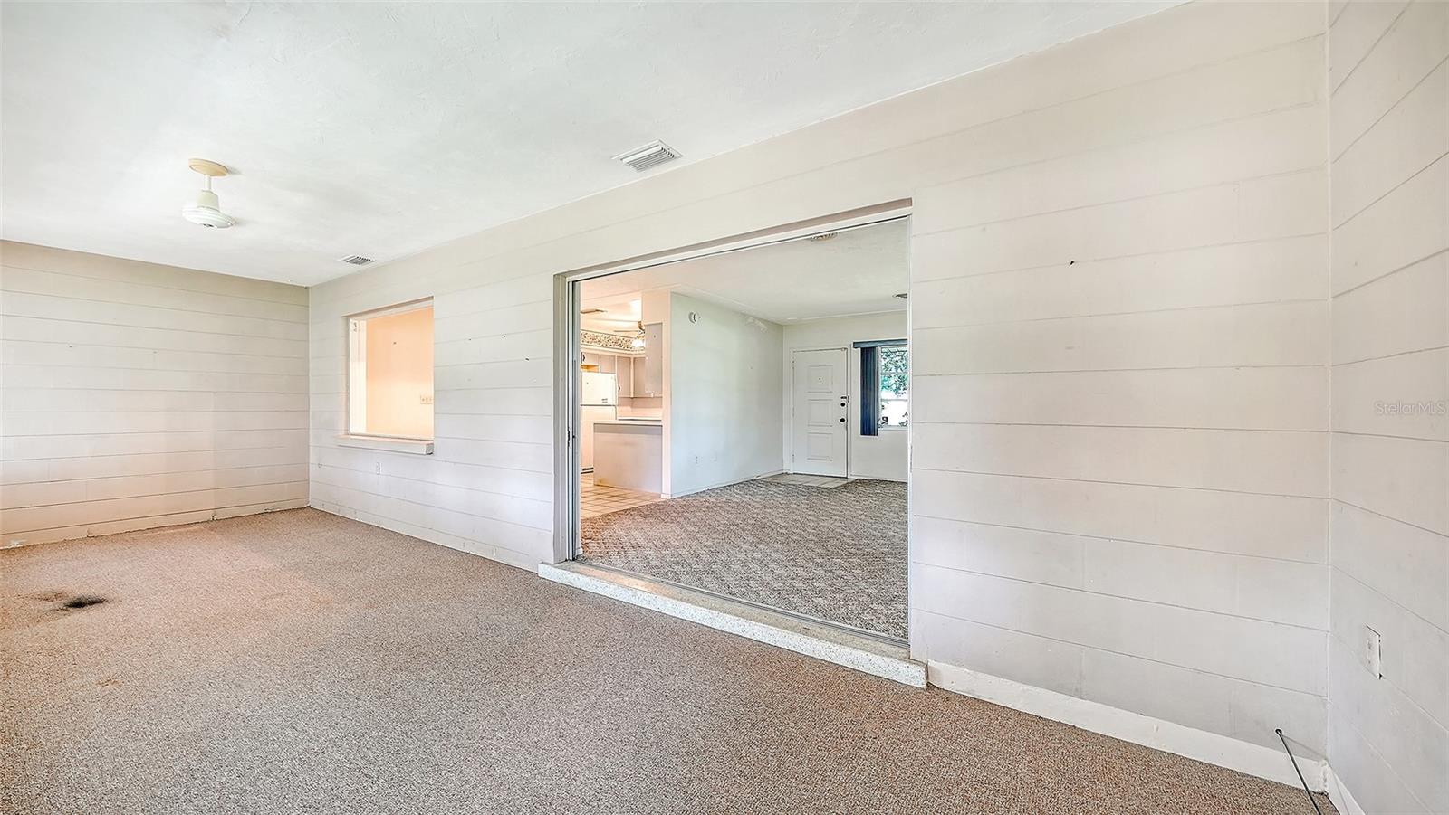 GOLDEN ACRES 1ST ADD - Residential