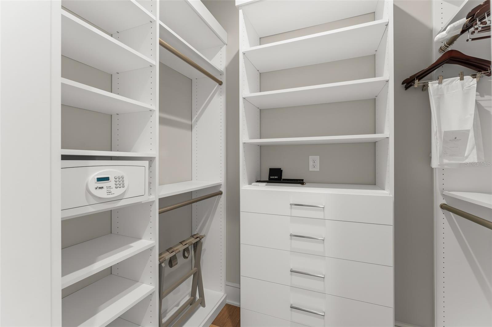 RITZ-CARLTON RESIDENCES, ORLANDO - Residential
