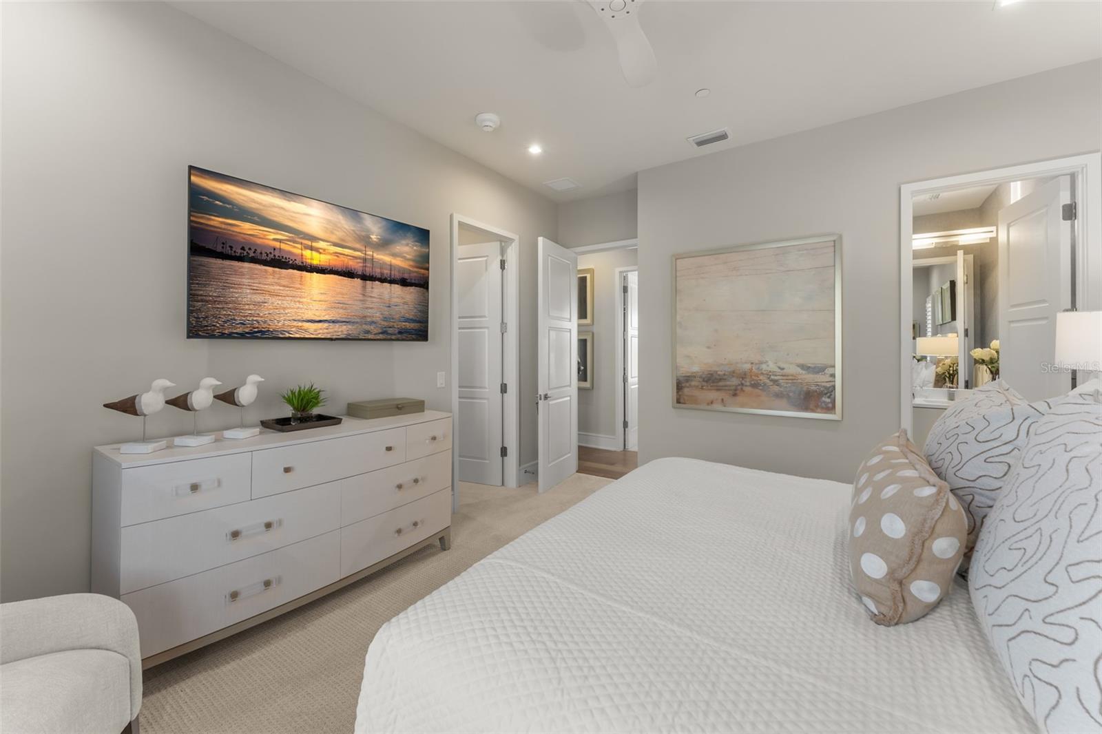 RITZ-CARLTON RESIDENCES, ORLANDO - Residential