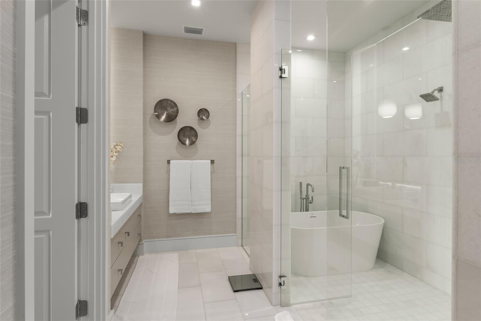 RITZ-CARLTON RESIDENCES, ORLANDO - Residential
