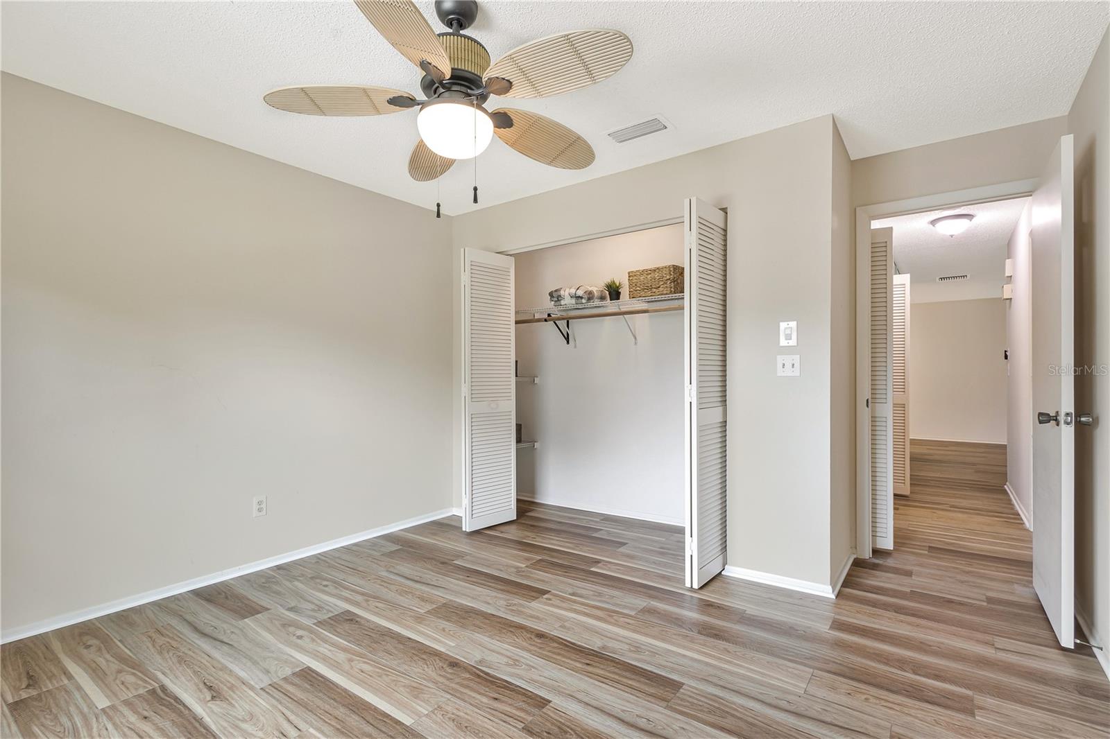 VILLA CONDO I - Residential