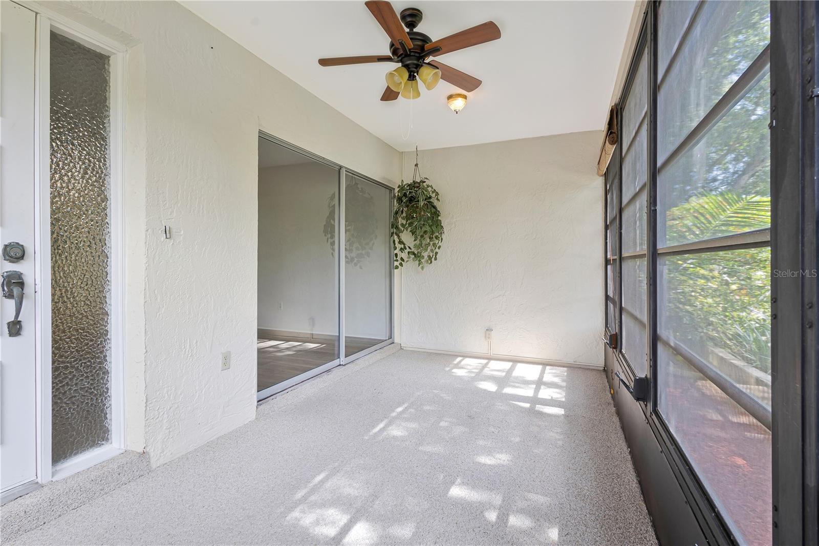 VILLA CONDO I - Residential
