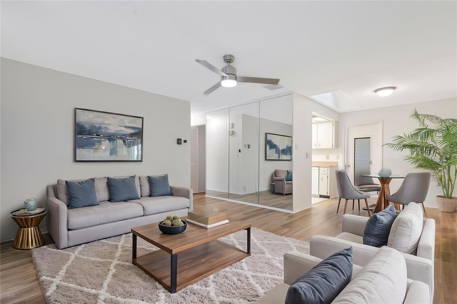 VILLA CONDO I - Residential