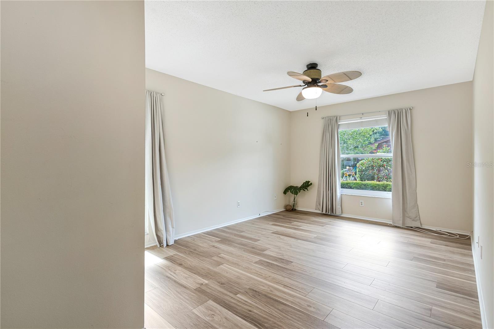 VILLA CONDO I - Residential