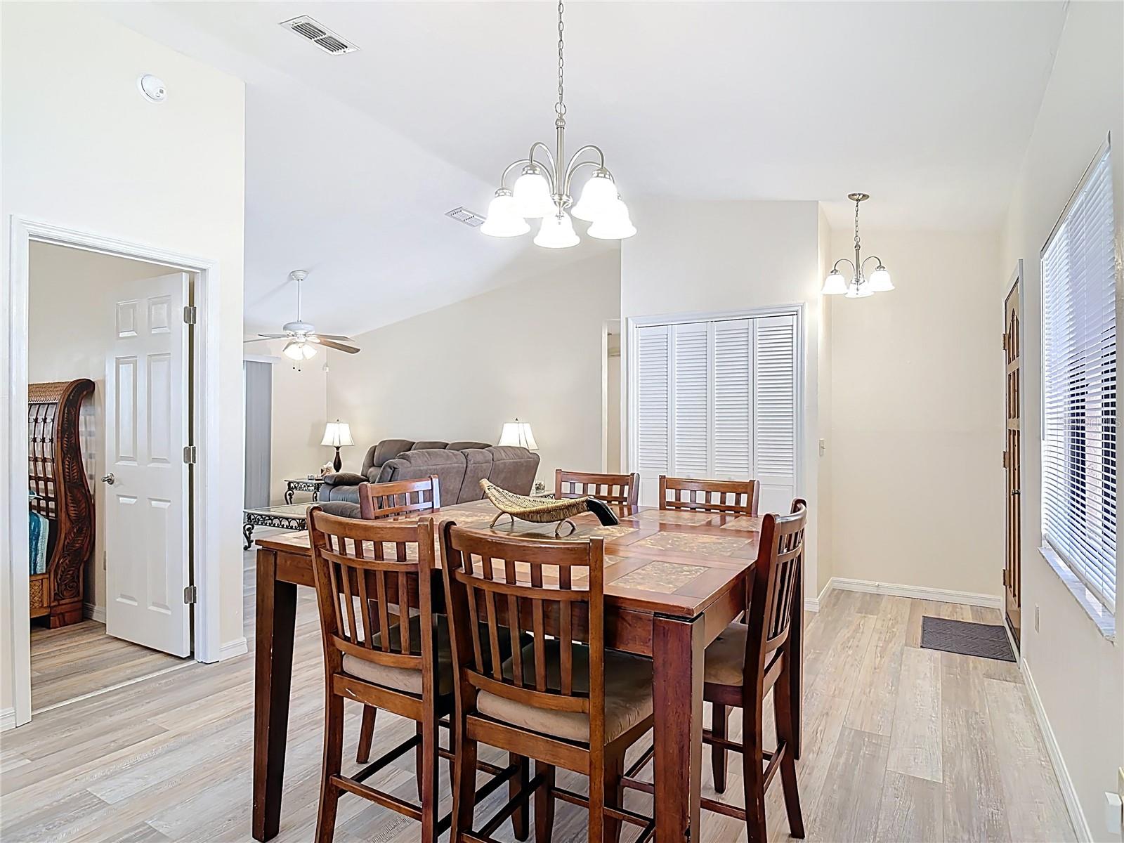 LIGHTHOUSE SHORES - Residential