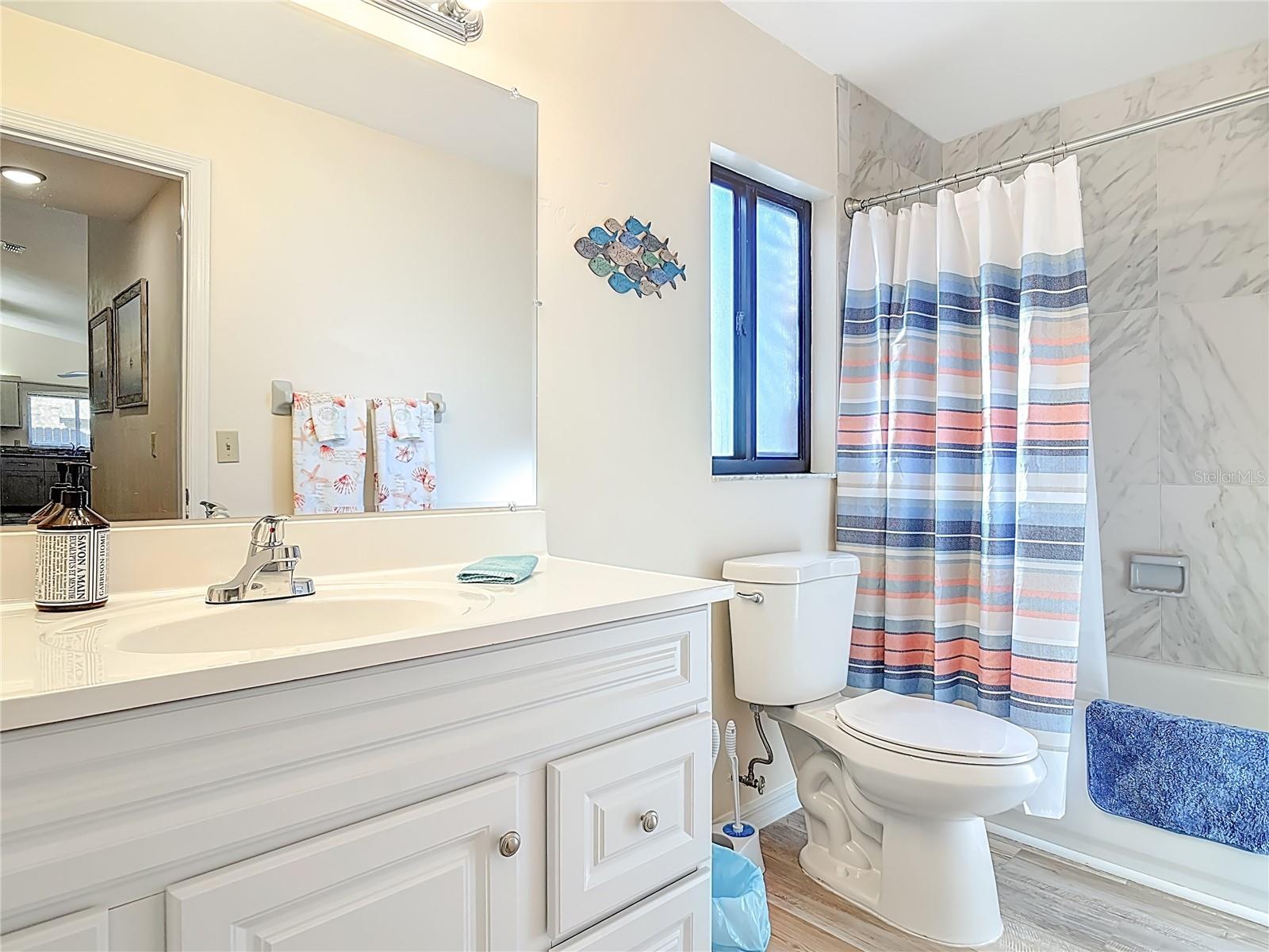 LIGHTHOUSE SHORES - Residential