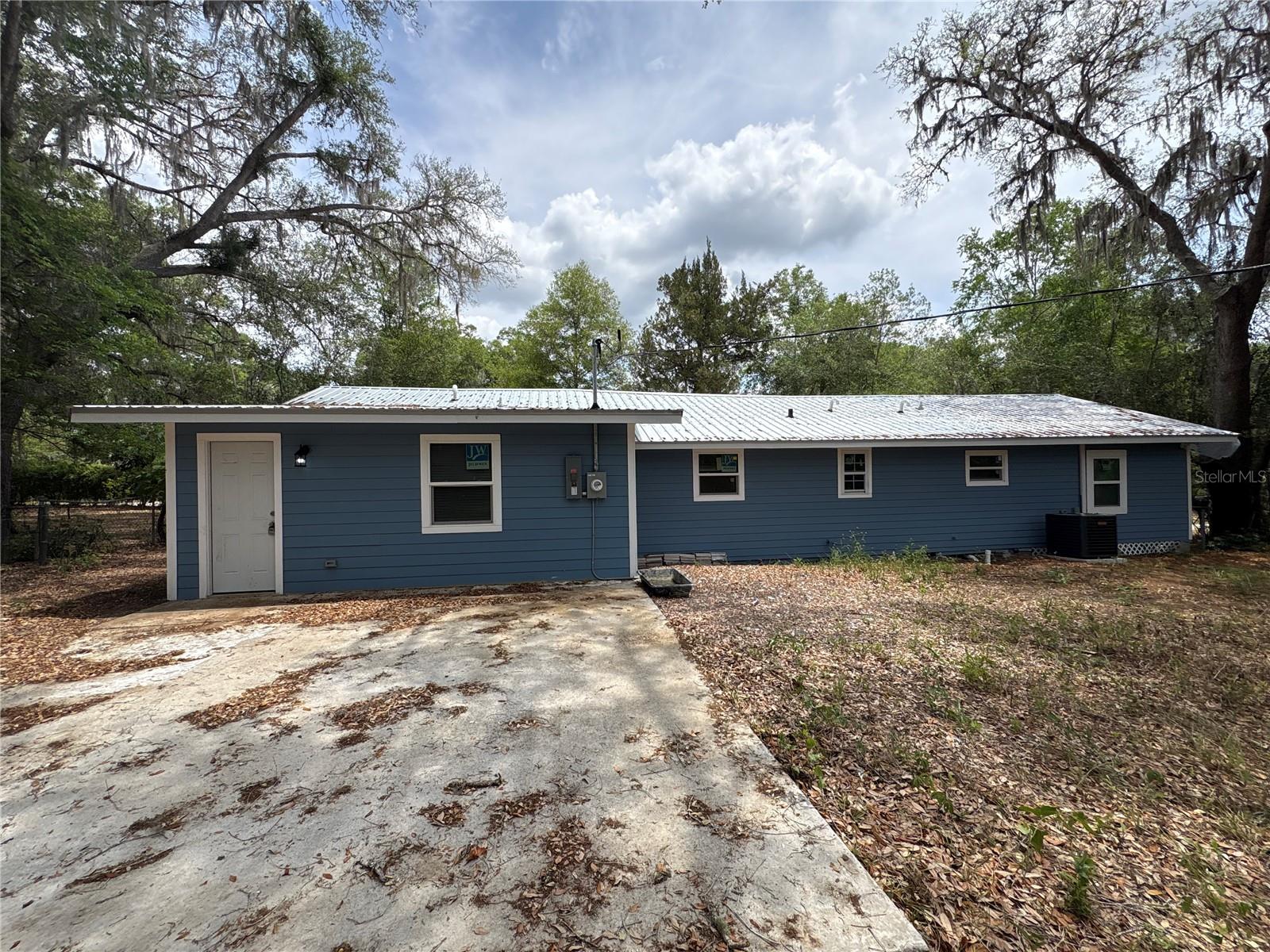 FOREST LAKE ESTATE RPT - Residential