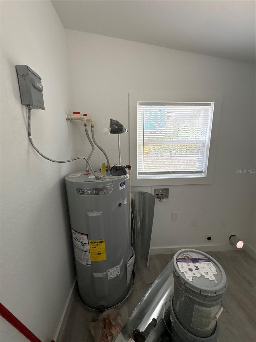 FOREST LAKE ESTATE RPT - Residential