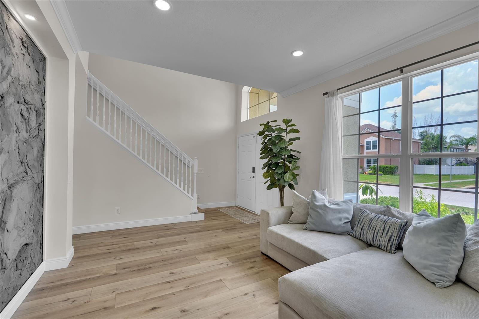 PARKER POINTE - Residential