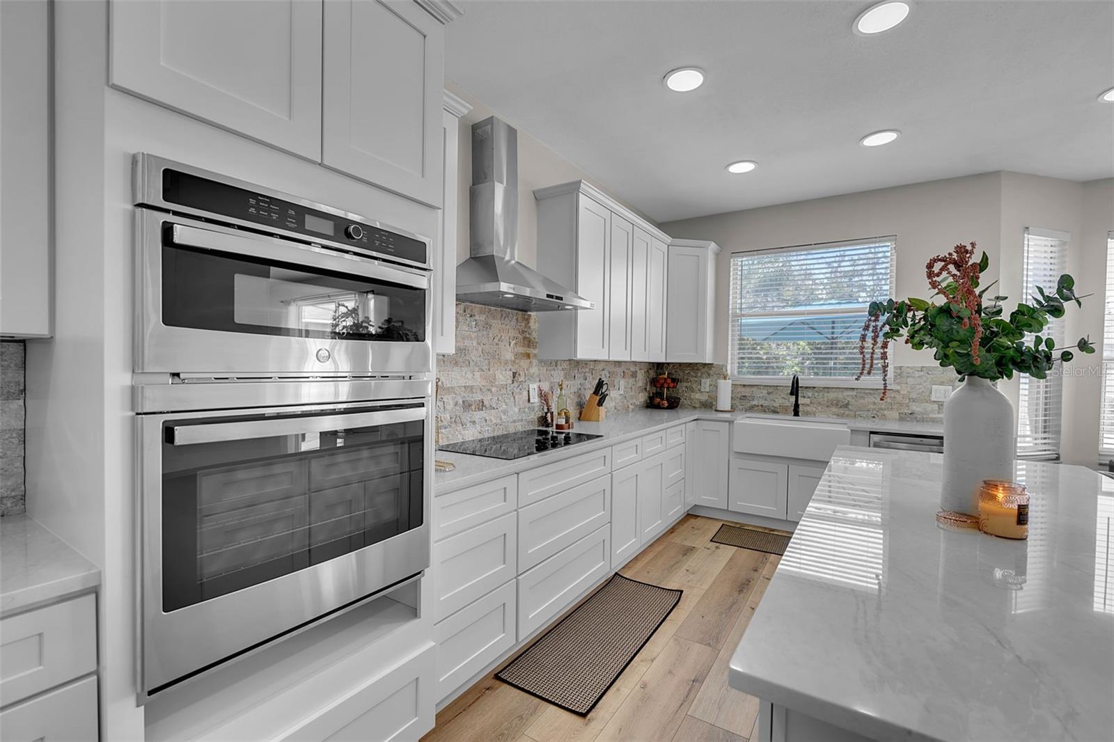 PARKER POINTE - Residential