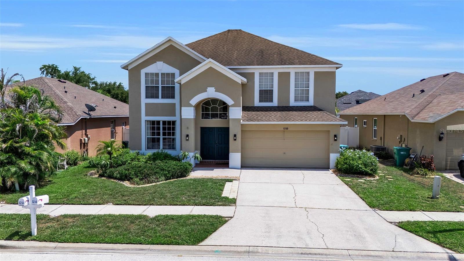 PARKER POINTE - Residential