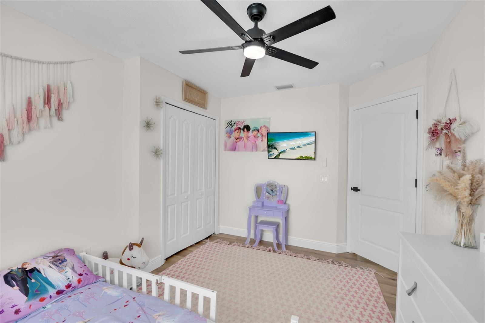 PARKER POINTE - Residential