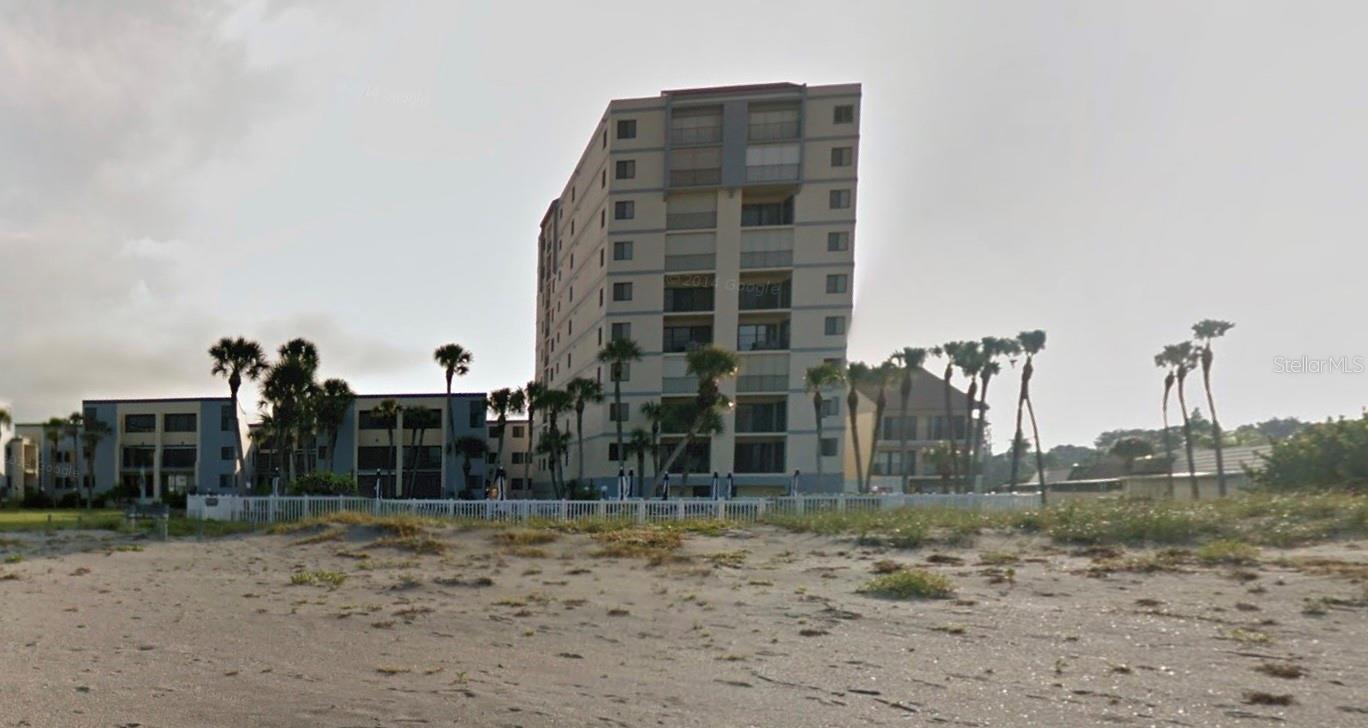 MACARTHUR BEACH - Residential Lease