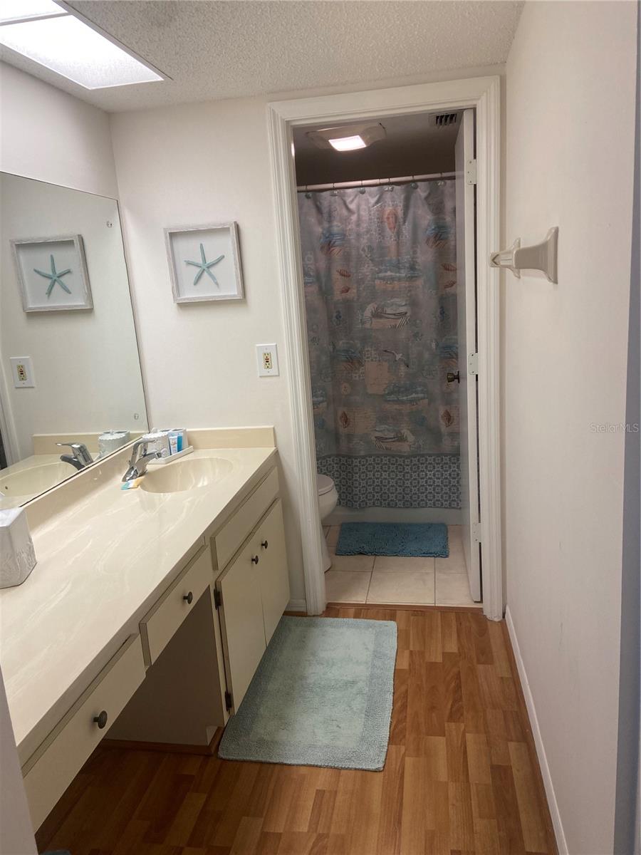 MACARTHUR BEACH - Residential Lease