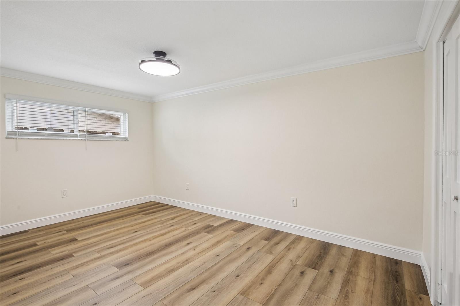 COLLEGE PARK - Residential