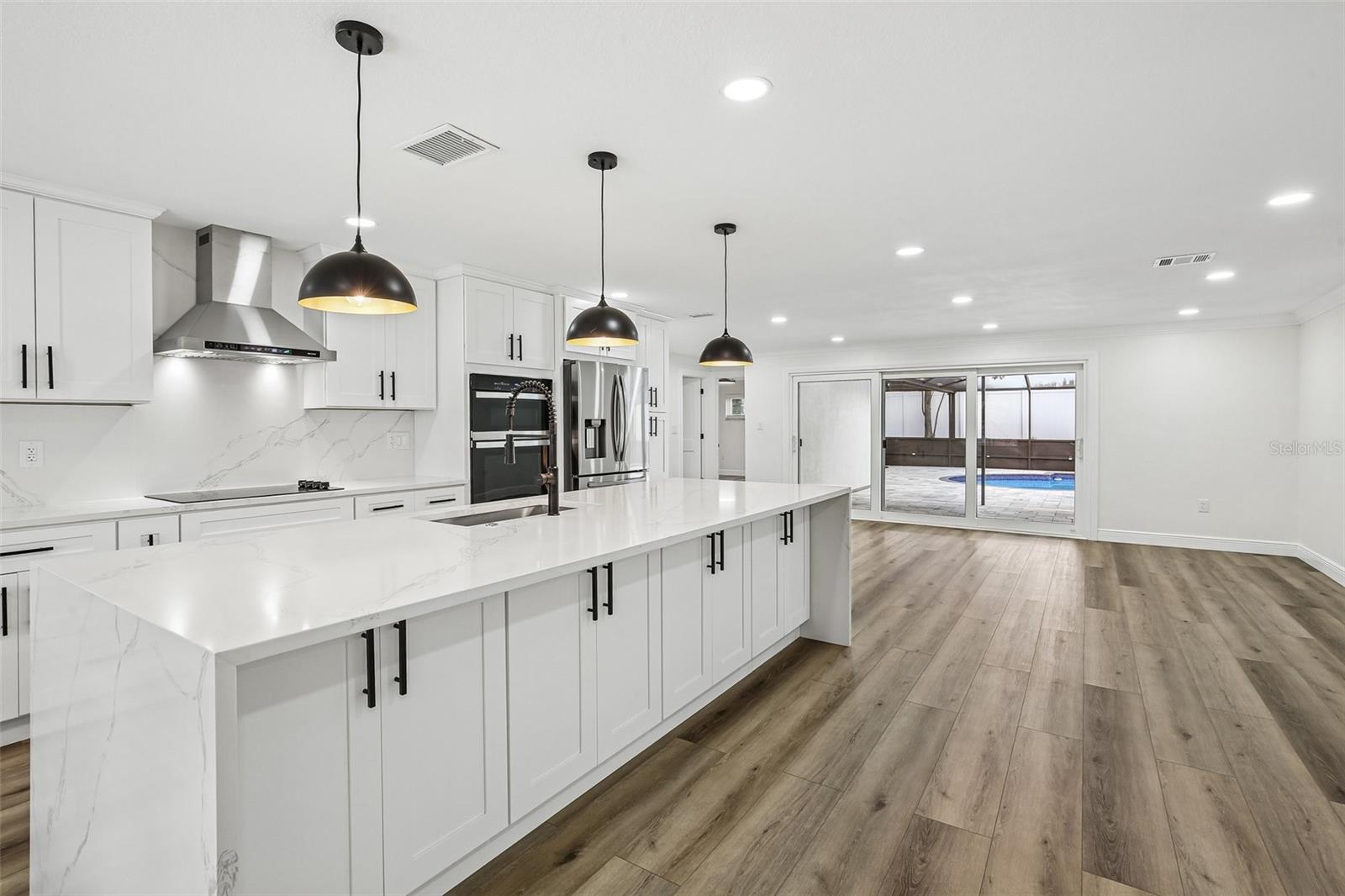 COLLEGE PARK - Residential