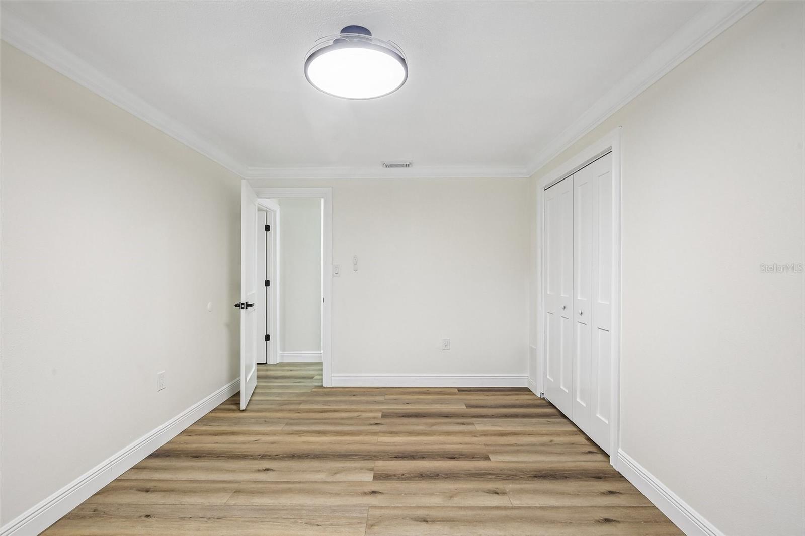 COLLEGE PARK - Residential