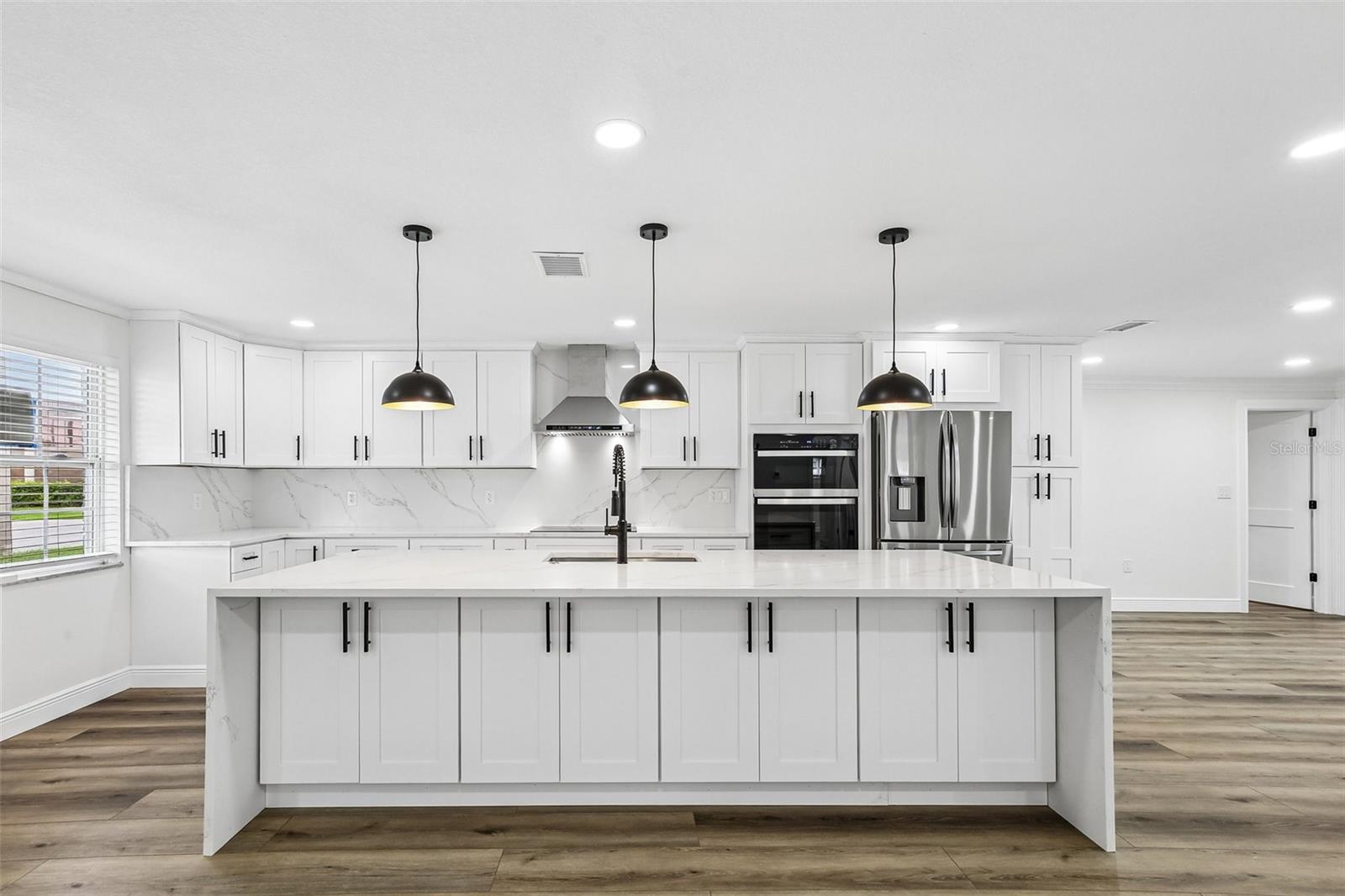 COLLEGE PARK - Residential