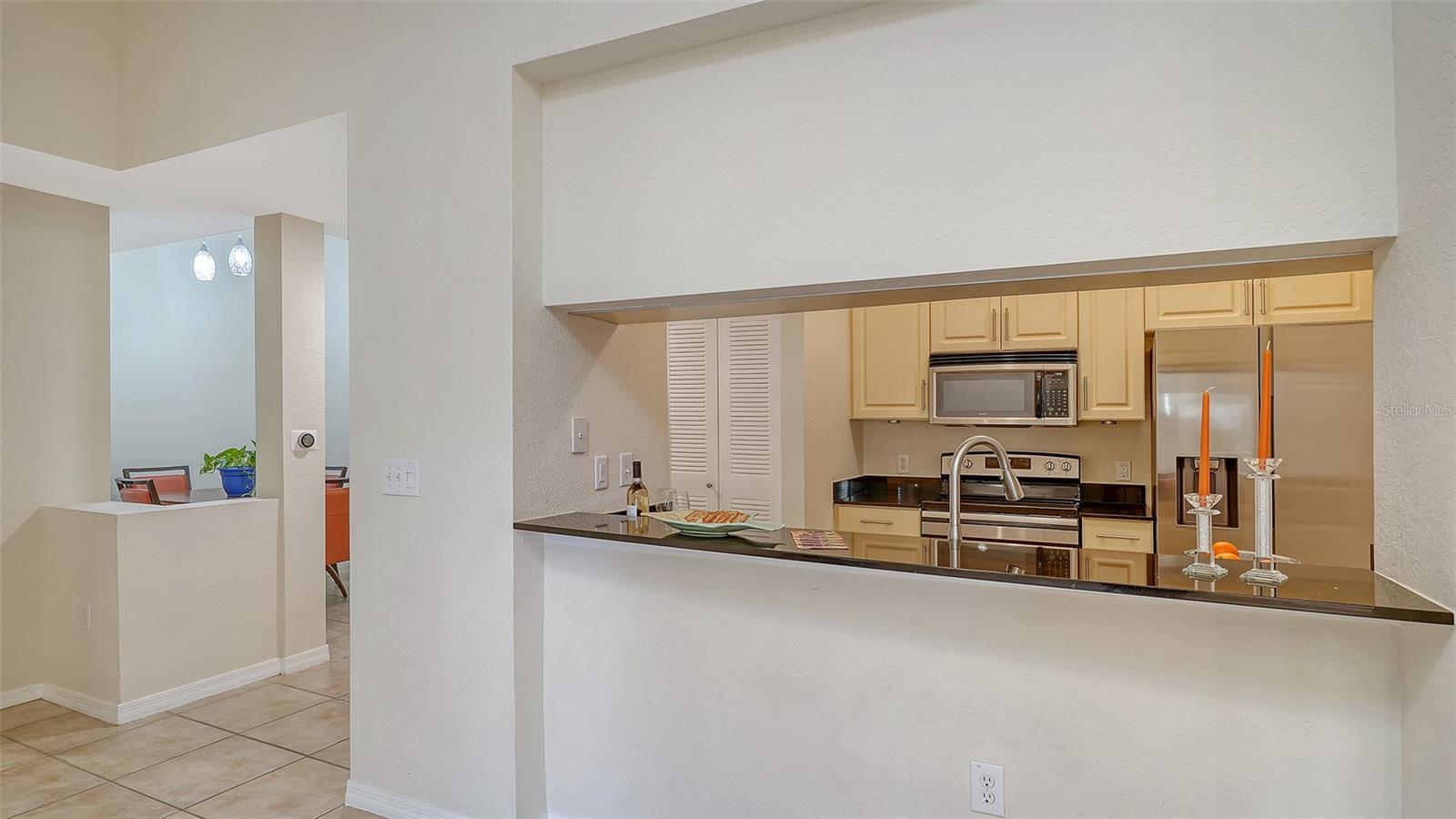 BROADWAY PROMENADE - Residential
