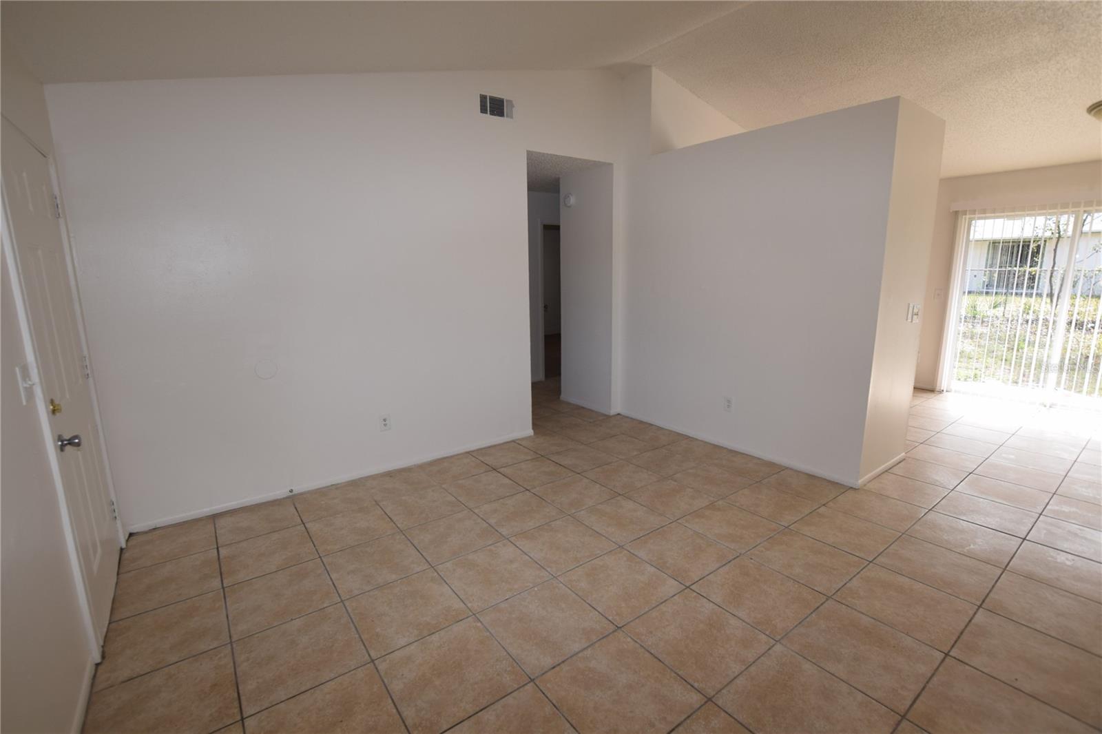 WILLOWS SEC 05 - Residential Lease