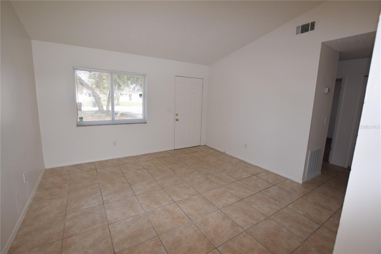 WILLOWS SEC 05 - Residential Lease