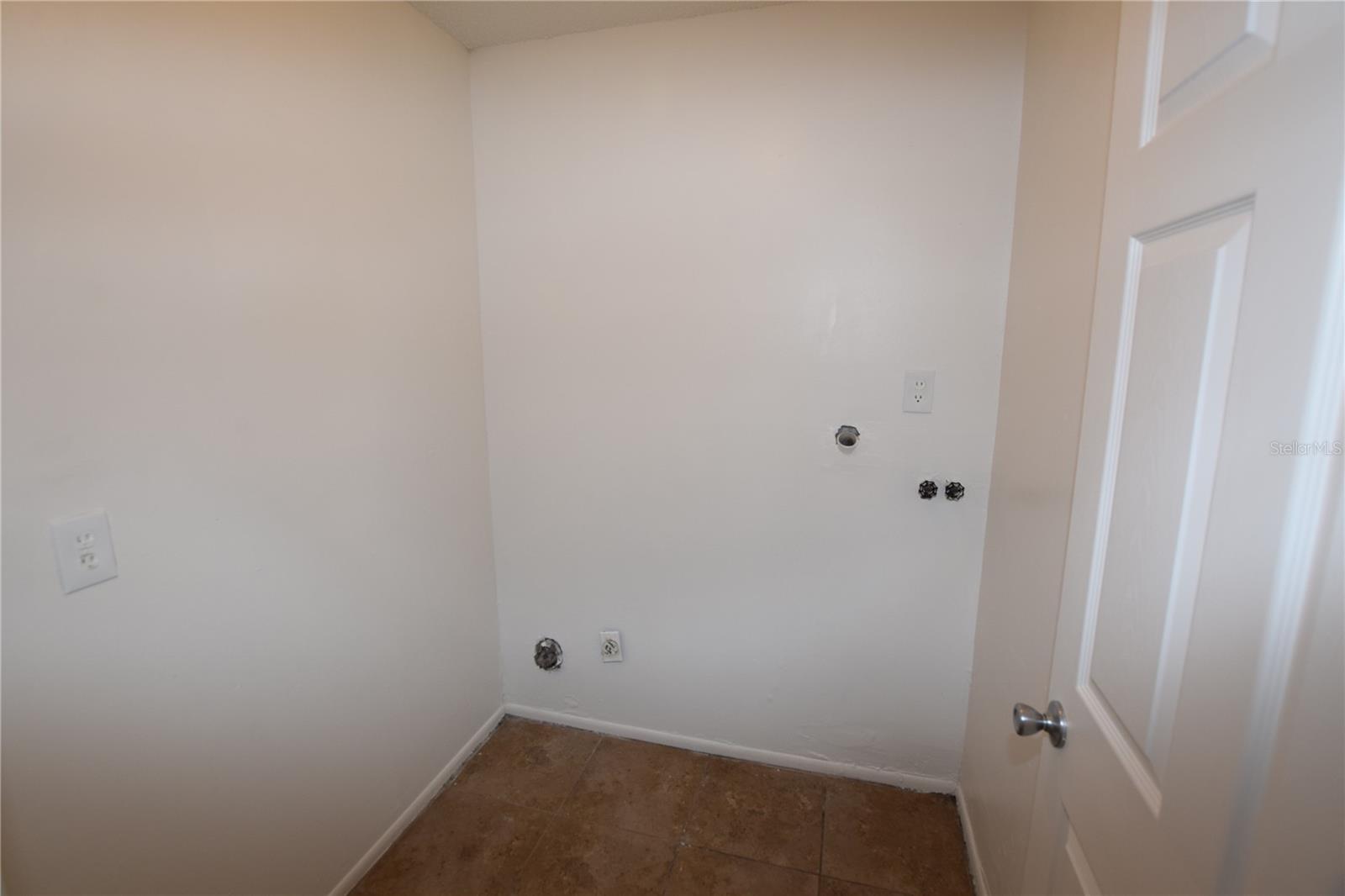 WILLOWS SEC 05 - Residential Lease