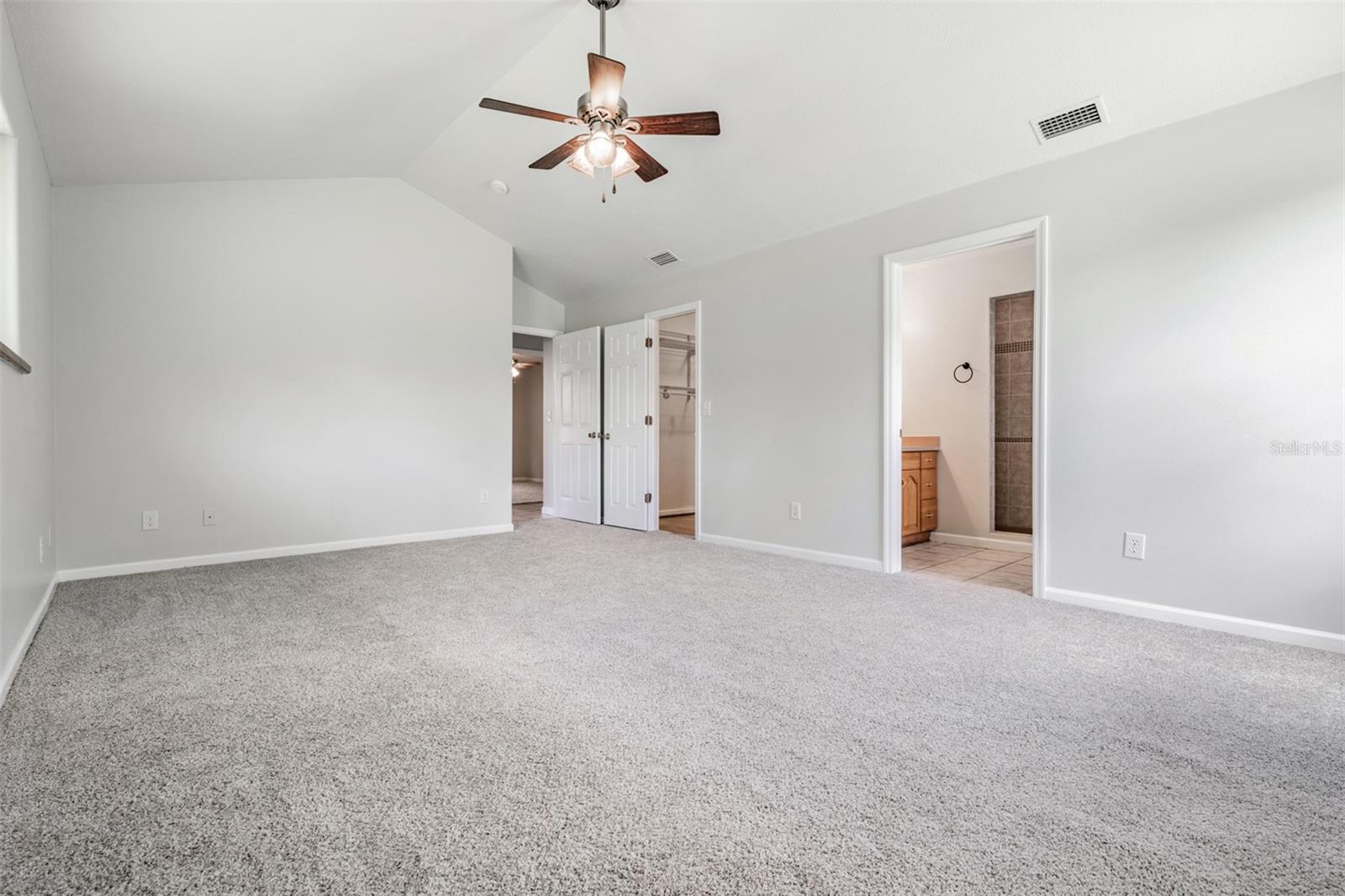 SILVER OAKS - Residential