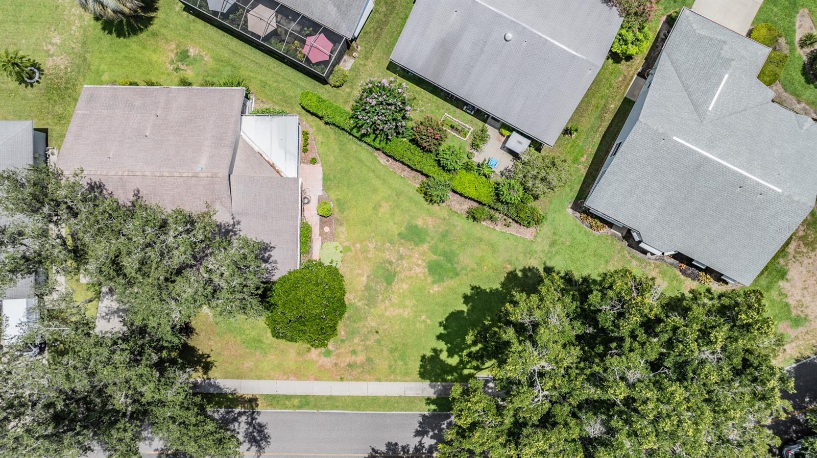 SILVER OAKS - Residential