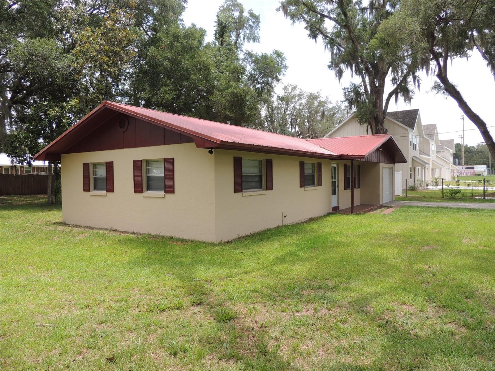 OAKVILLA SUBDIVISION - Residential
