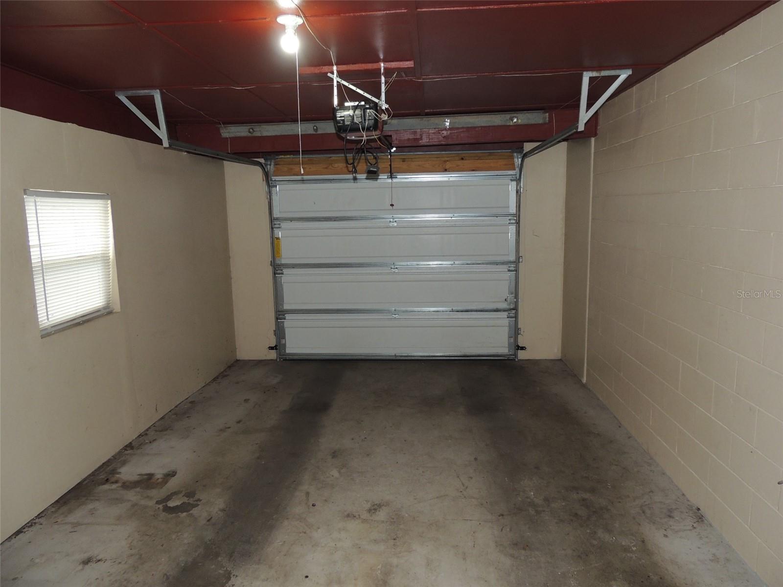 OAKVILLA SUBDIVISION - Residential