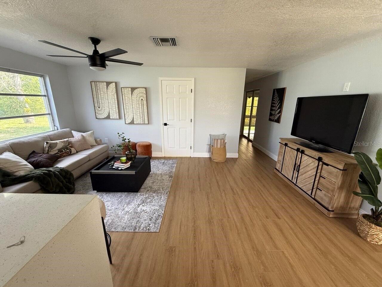 BAYWOOD VILLAGE SEC 4 - Residential